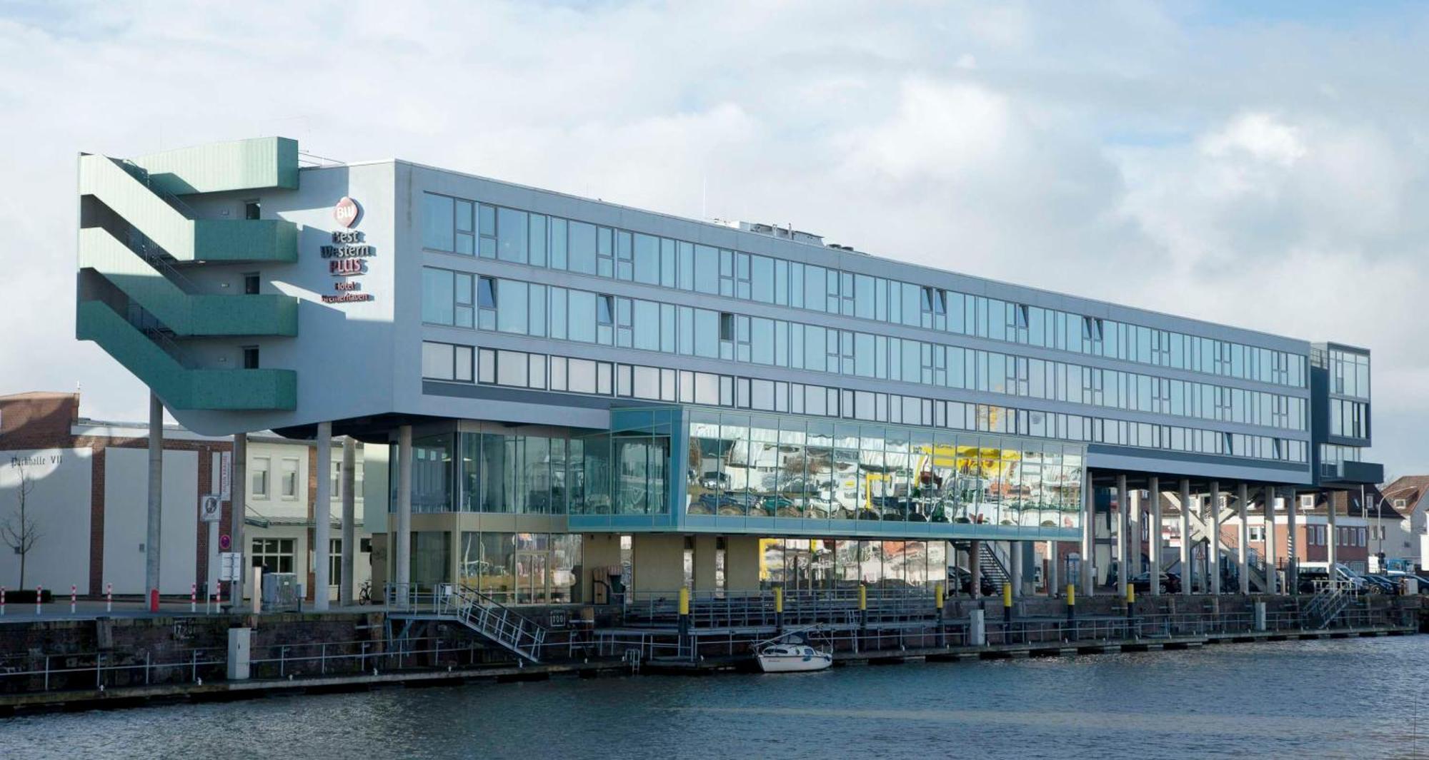 Best Western Plus Hotel Μπρέμερχαφεν Εξωτερικό φωτογραφία